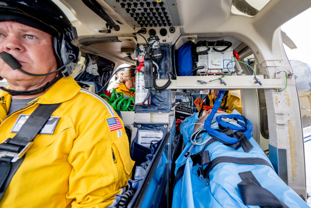 Mobile ICU & Quality Care in the Air - HALO-Flight